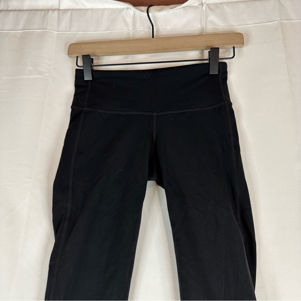 ATHLETA Women’s Size XXS Leggings Capri Crop Length Athletic Mid Rise Stretch - Picture 4 of 11